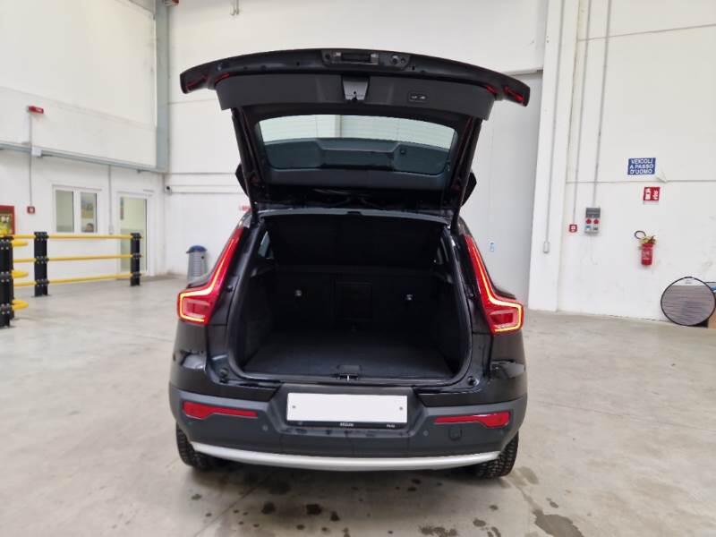 Volvo XC40 SUV T4 RECHARGE PLUG-IN AUTO CORE - foto 5