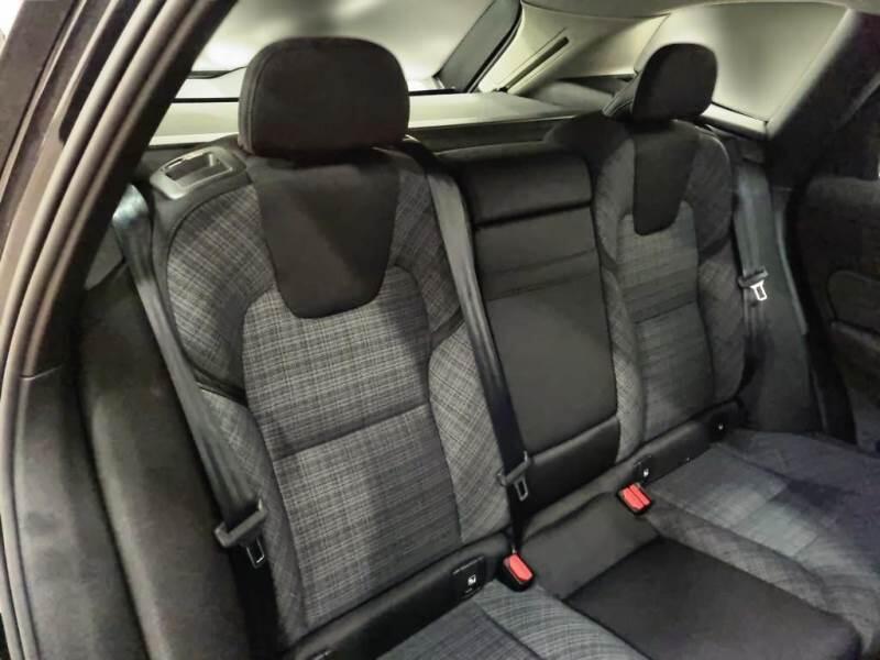 Volvo XC60 SUV B4 D AUTOMATICO CORE - foto 15