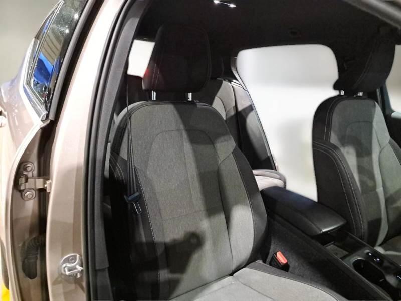 Volvo XC40 SUV T5 RECHARGE PLUG-IN AUTO CORE - foto 13