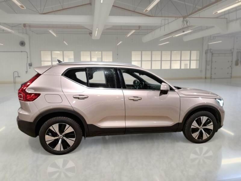 Volvo XC40 SUV T5 RECHARGE PLUG-IN AUTO CORE - foto 7