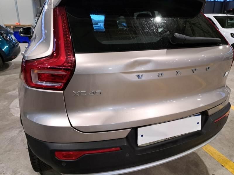 Volvo XC40 SUV T5 RECHARGE PLUG-IN AUTO CORE - foto 64