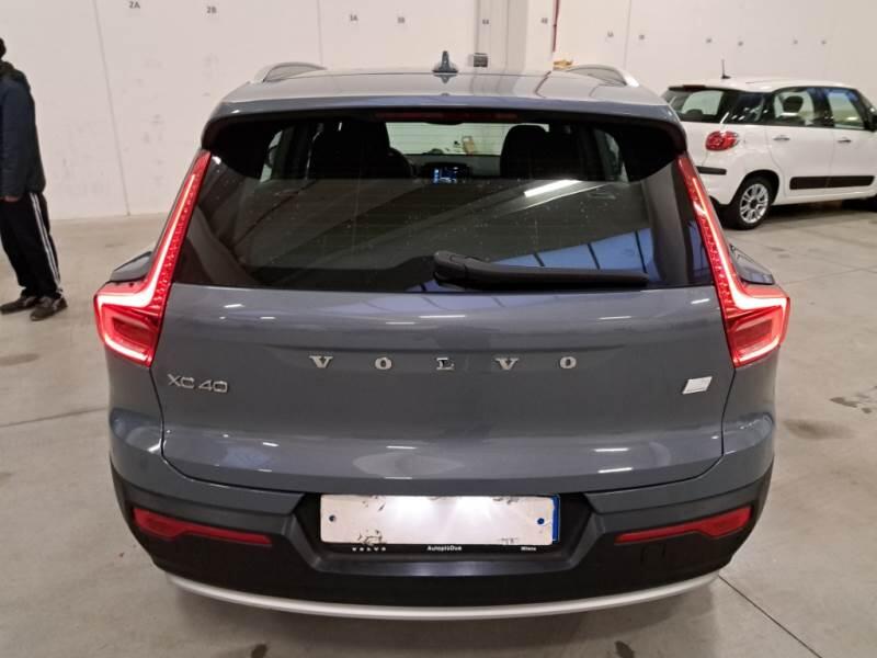 Volvo XC40 SUV T4 RECHARGE PLUG-IN AUTO CORE - foto 27