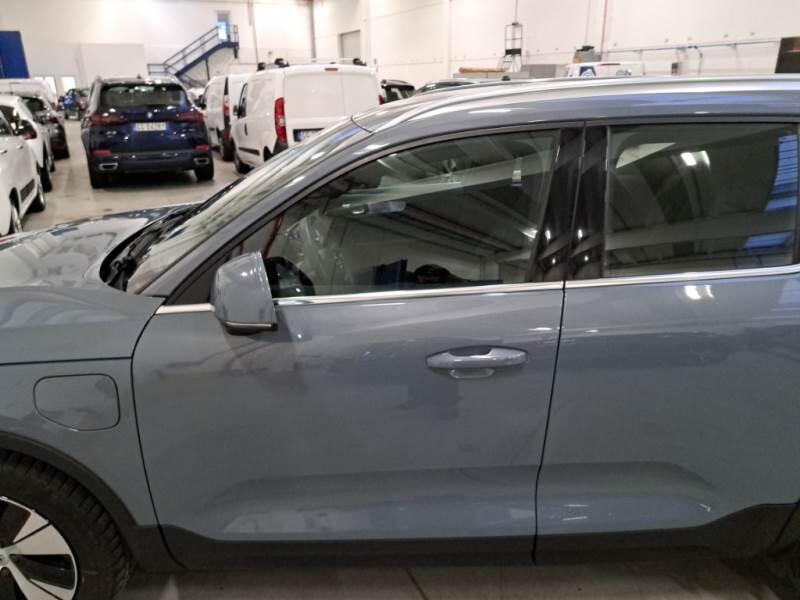 Volvo XC40 SUV T4 RECHARGE PLUG-IN AUTO CORE - foto 33