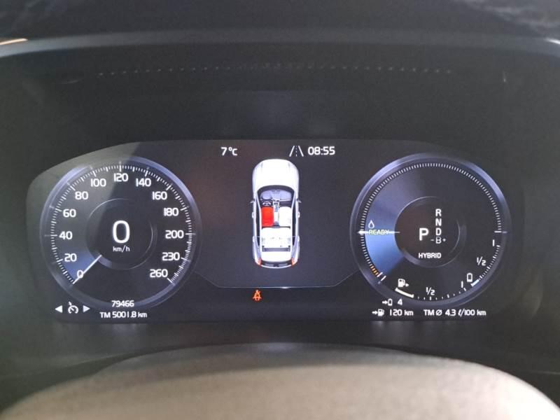 Volvo XC40 SUV T5 RECHARGE PLUG-IN AUTO CORE - foto 4