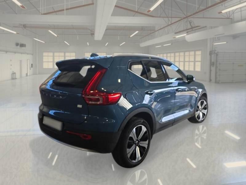 Volvo XC40 SUV T5 RECHARGE PLUG-IN AUTO CORE - foto 2