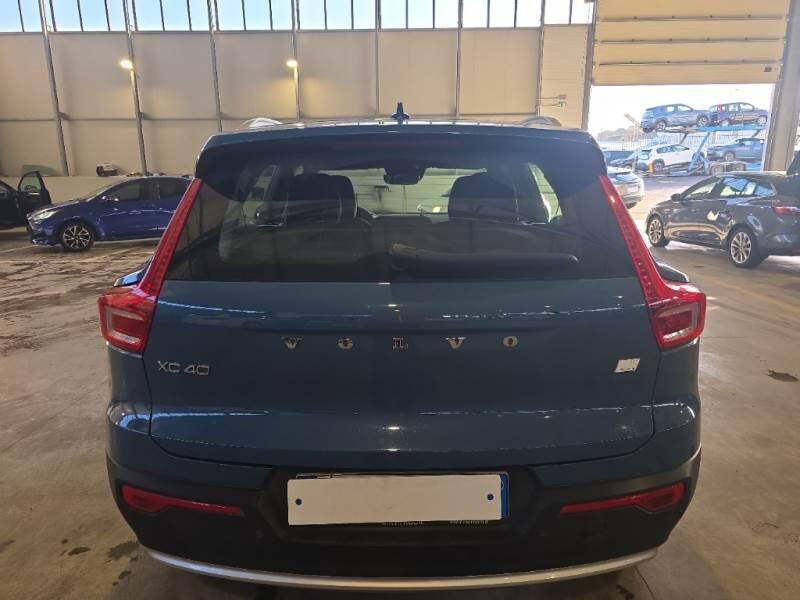 Volvo XC40 SUV T5 RECHARGE PLUG-IN AUTO CORE - foto 45