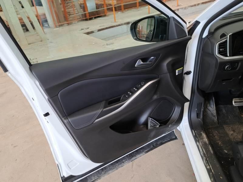 Opel Grandland X SUV 1.5 130CV AT8 BUSINESS ELEGANCE - foto 37