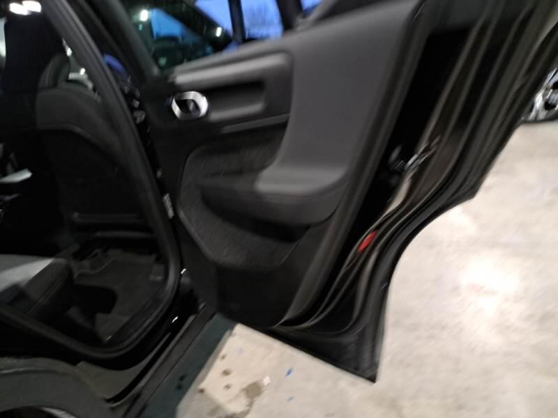 Volvo XC40 SUV B3 AUTOMATICO CORE - foto 48