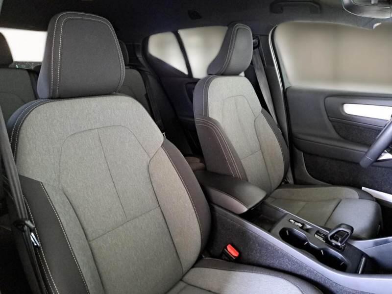 Volvo XC40 SUV T4 RECHARGE PLUG-IN AUTO CORE - foto 13