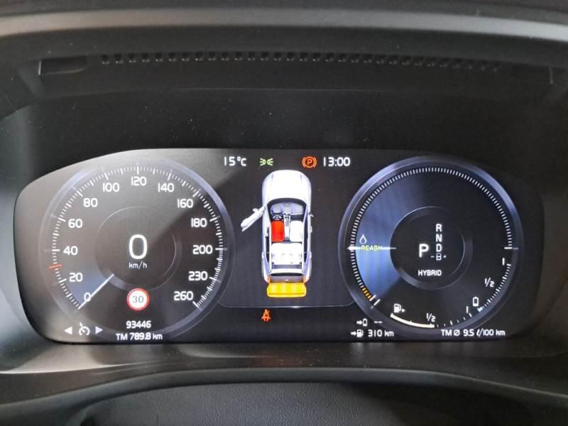 Volvo XC40 SUV T4 RECHARGE PLUG-IN AUTO CORE - foto 4