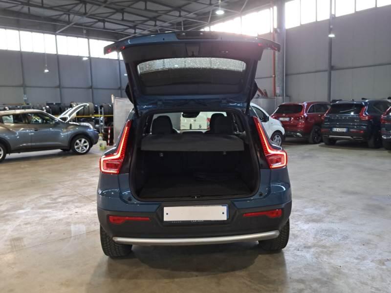 Volvo XC40 SUV T5 RECHARGE PLUG-IN AUTO CORE - foto 5