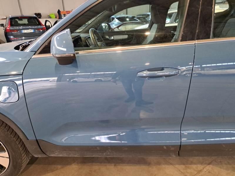 Volvo XC40 SUV T5 RECHARGE PLUG-IN AUTO CORE - foto 44
