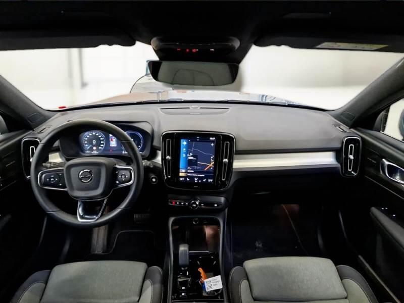 Volvo XC40 SUV T5 RECHARGE PLUG-IN AUTO PLUS BRIGHT - foto 3