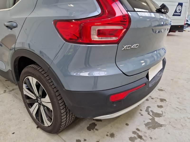 Volvo XC40 SUV T5 RECHARGE PLUG-IN AUTO PLUS BRIGHT - foto 27