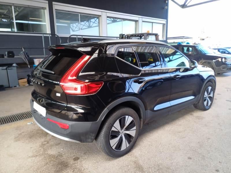 Volvo XC40 SUV T4 RECHARGE PLUG-IN AUTO CORE - foto 2