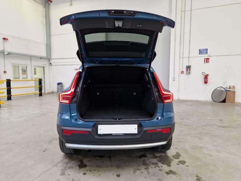 Volvo XC40 SUV T4 RECHARGE PLUG-IN AUTO CORE - foto 5