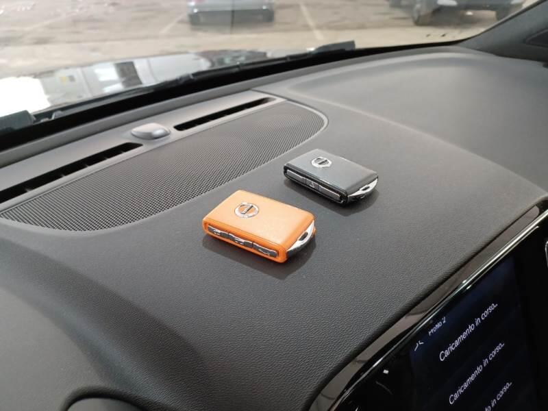Volvo XC40 SUV T4 RECHARGE PLUG-IN AUTO CORE - foto 63