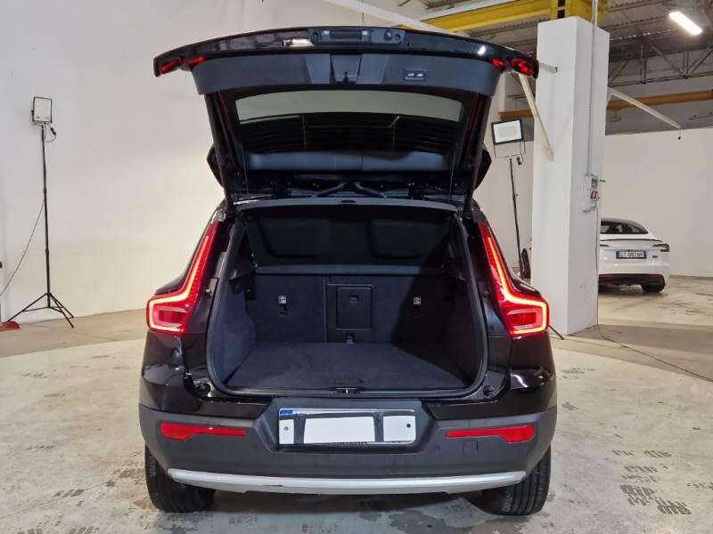 Volvo XC40 SUV T4 RECHARGE PLUG-IN AUTO CORE - foto 5