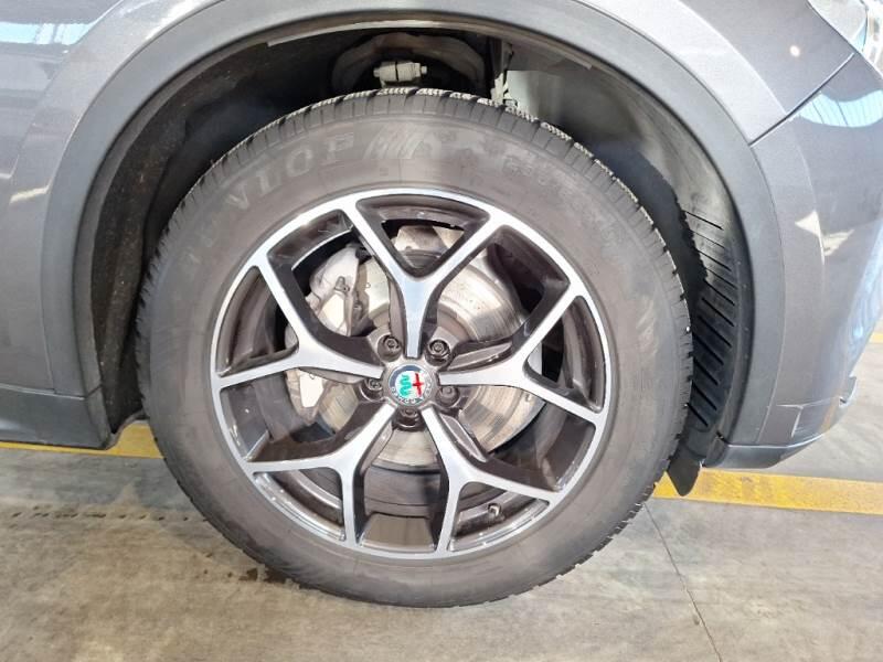 Alfa Romeo Stelvio SUV 2.2 TURBO DIESEL 190CV EXECUTIVE AT8 Q4 - foto 17