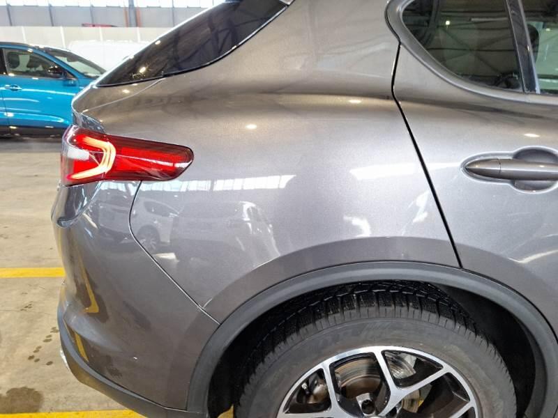 Alfa Romeo Stelvio SUV 2.2 TURBO DIESEL 190CV EXECUTIVE AT8 Q4 - foto 36