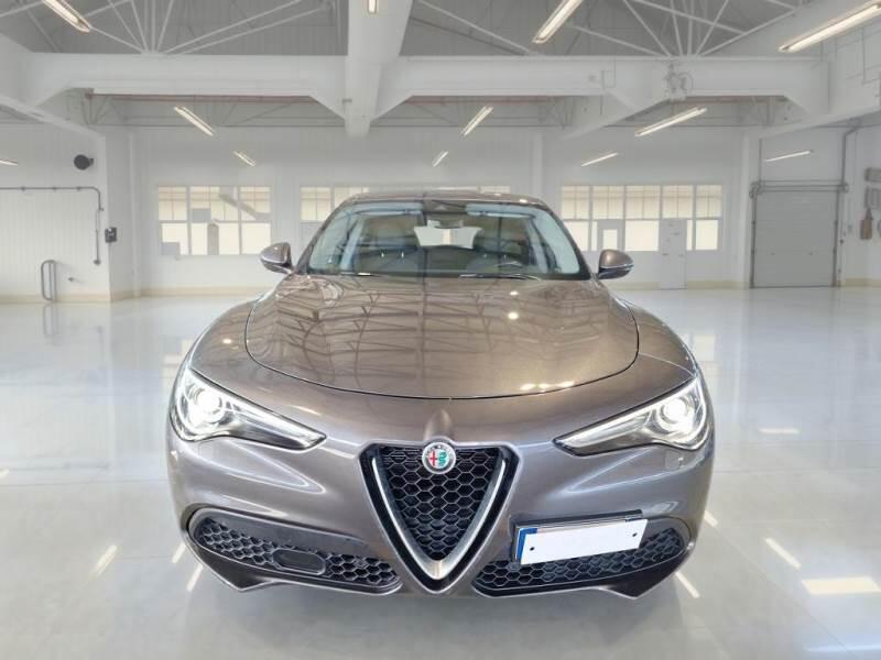 Alfa Romeo Stelvio SUV 2.2 TURBO DIESEL 190CV EXECUTIVE AT8 Q4 - foto 6