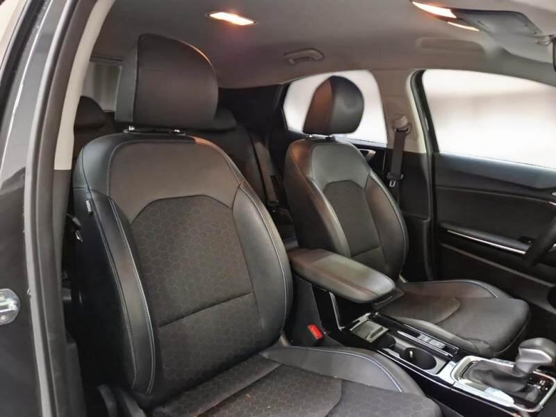 Kia XCeed CROSSOVER 1.6 GDI PHEV 141 CV DCT STYLE - foto 13