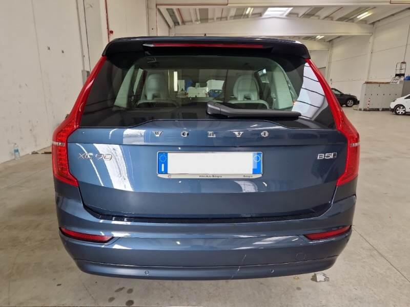 Volvo XC90 SUV B5 D AWD AUTOMATICO CORE - foto 8