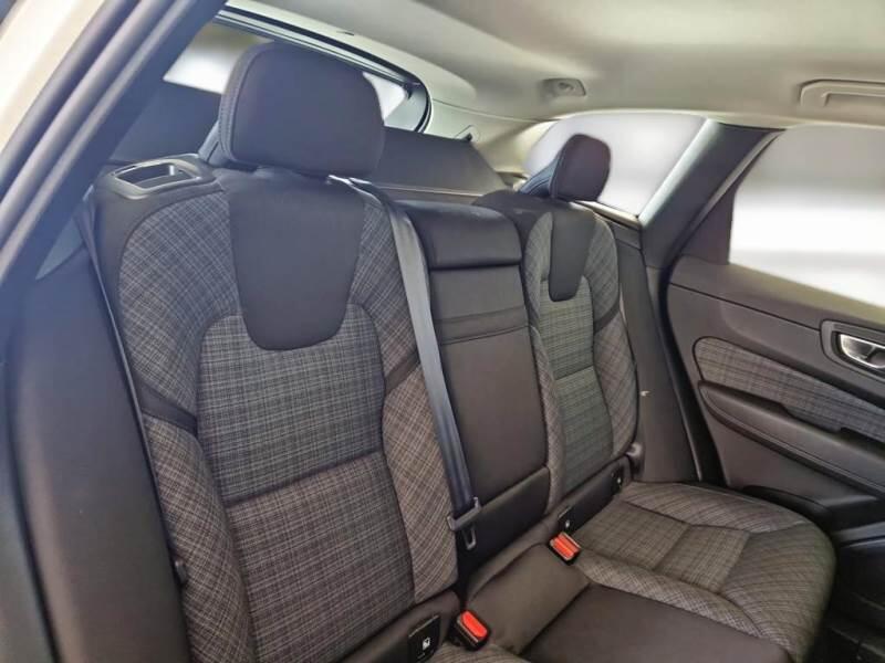 Volvo XC60 SUV B4 D AUTOMATICO CORE - foto 16