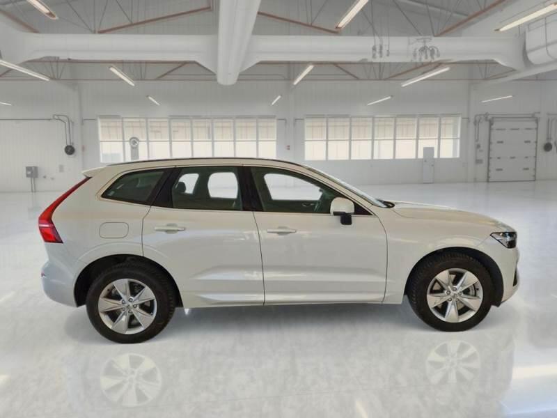 Volvo XC60 SUV B4 D AUTOMATICO CORE - foto 4