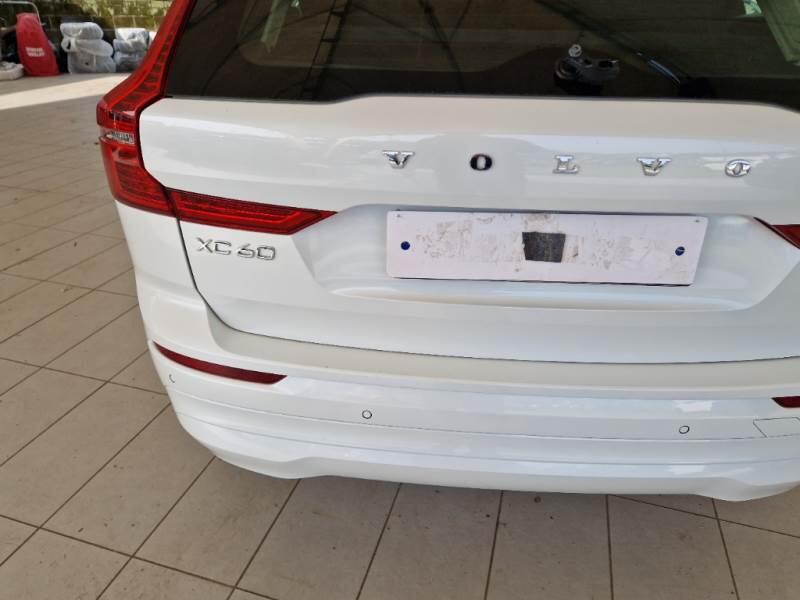Volvo XC60 SUV B4 D AUTOMATICO CORE - foto 46