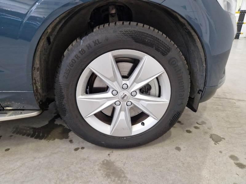 Volvo XC60 SUV B4 D AWD AUTOMATICO CORE - foto 45