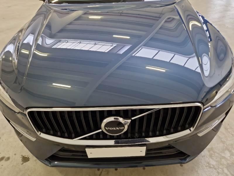 Volvo XC60 SUV B4 D AWD AUTOMATICO CORE - foto 7