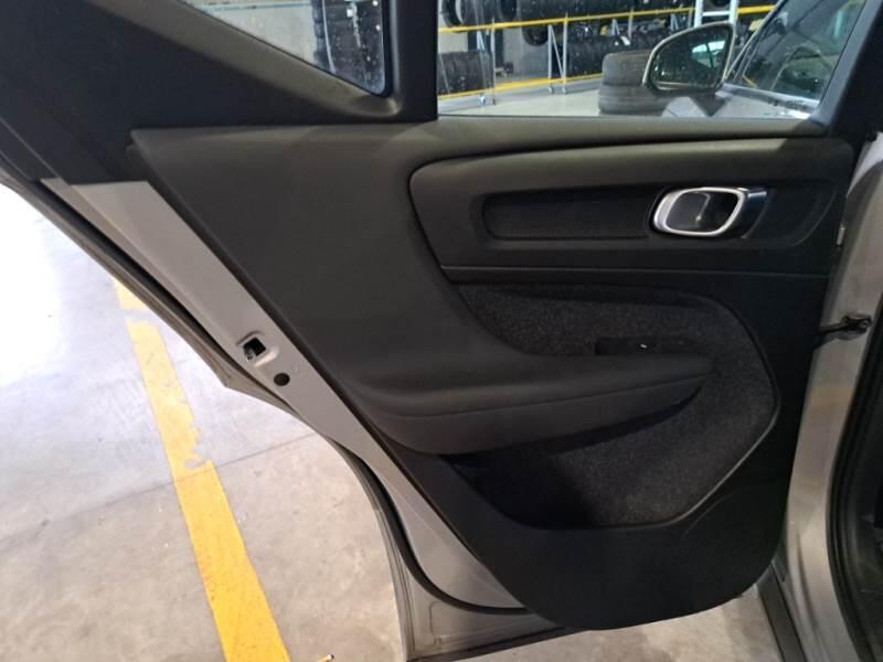 Volvo XC40 SUV B3 AUTOMATICO CORE - foto 73