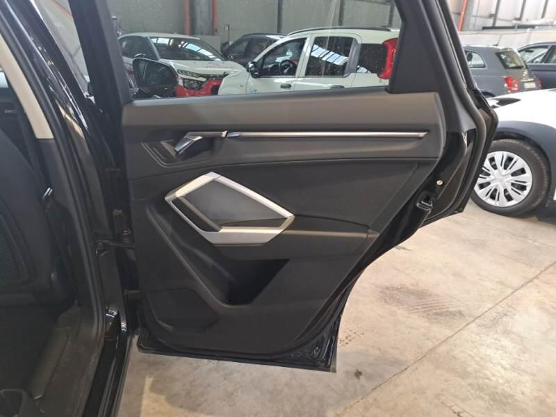 Audi Q3 SUV 45 TFSI E S TRONIC BUSINESS - foto 97