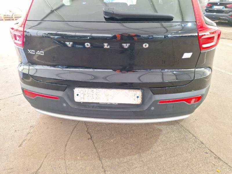 Volvo XC40 SUV T4 RECHARGE PLUG-IN AUTO CORE - foto 8