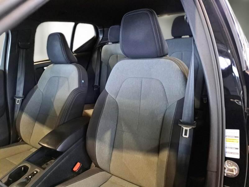 Volvo XC40 SUV T5 RECHARGE PLUG-IN AUTO CORE - foto 11