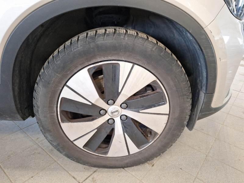 Volvo XC40 SUV T5 RECHARGE PLUG-IN AUTO CORE - foto 12