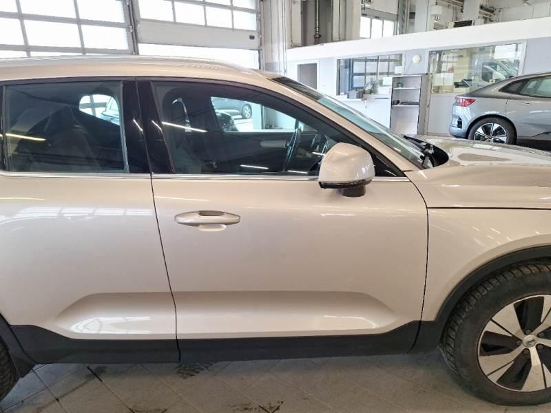 Volvo XC40 SUV T5 RECHARGE PLUG-IN AUTO CORE - foto 30