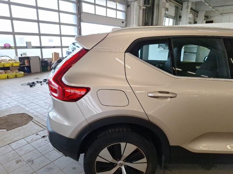 Volvo XC40 SUV T5 RECHARGE PLUG-IN AUTO CORE - foto 35