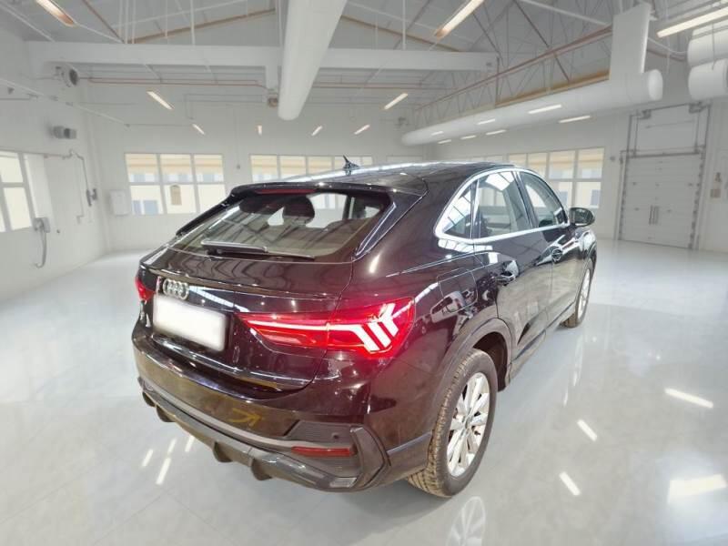 Audi Q3 SUV 45 TFSI E S TRONIC BUSINESS PLUS - foto 2