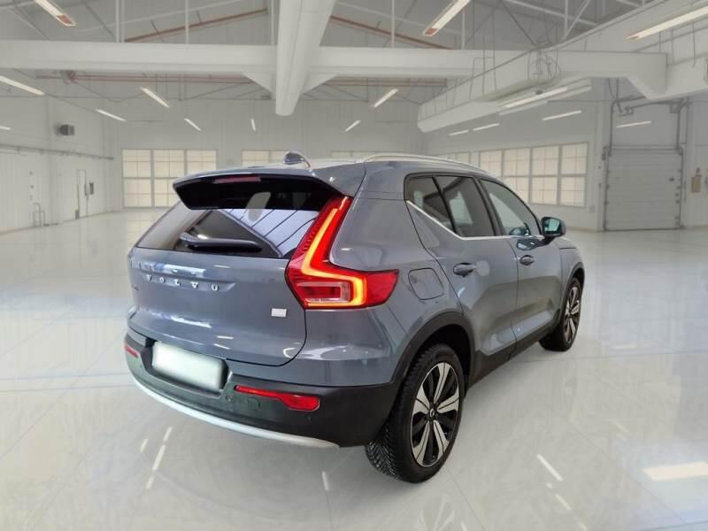 Volvo XC40 SUV T5 RECHARGE PLUG-IN AUTO PLUS BRIGHT - foto 2