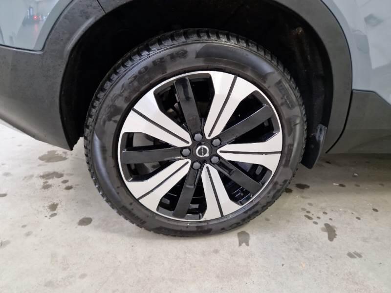 Volvo XC40 SUV T5 RECHARGE PLUG-IN AUTO PLUS BRIGHT - foto 13