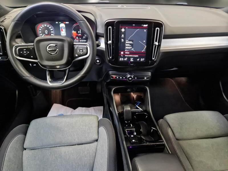 Volvo XC40 SUV T5 RECHARGE PLUG-IN AUTO PLUS BRIGHT - foto 3