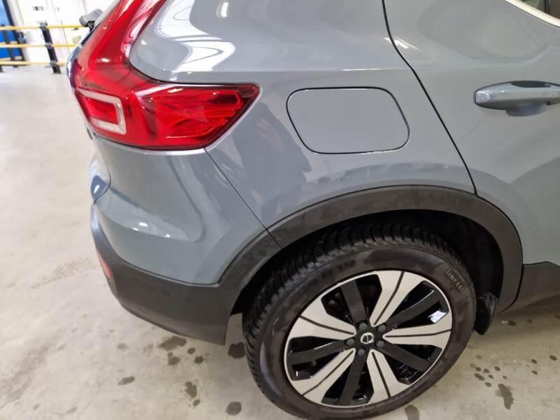Volvo XC40 SUV T5 RECHARGE PLUG-IN AUTO PLUS BRIGHT - foto 39