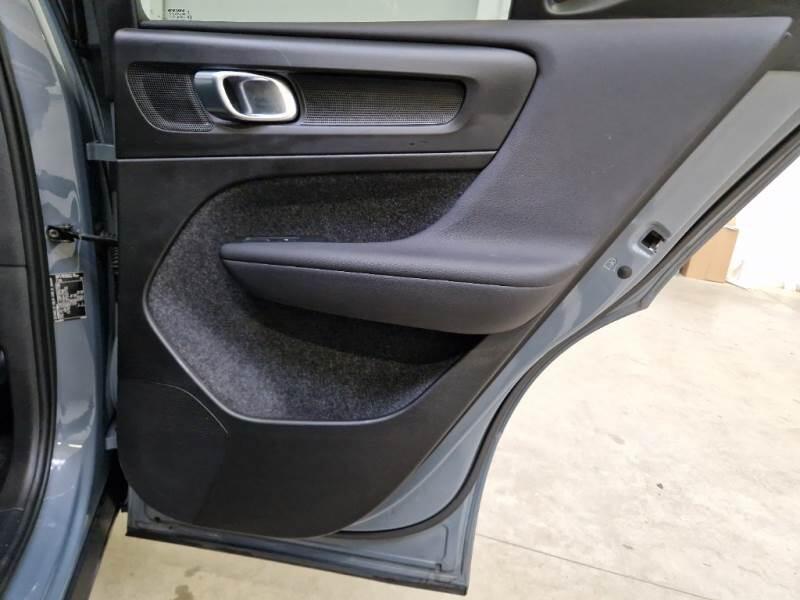 Volvo XC40 SUV T5 RECHARGE PLUG-IN AUTO PLUS BRIGHT - foto 67
