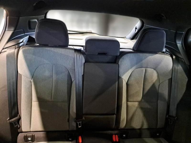 Volvo XC40 SUV T5 RECHARGE PLUG-IN AUTO CORE - foto 17
