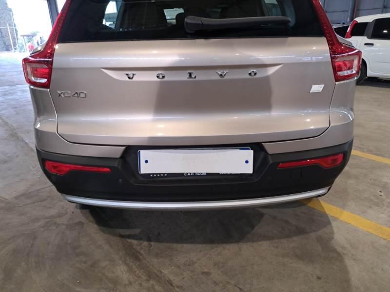 Volvo XC40 SUV T5 RECHARGE PLUG-IN AUTO CORE - foto 33