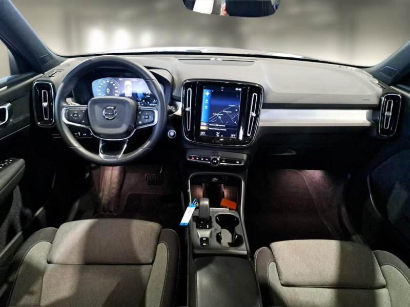 Volvo XC40 SUV T5 RECHARGE PLUG-IN AUTO CORE - foto 6