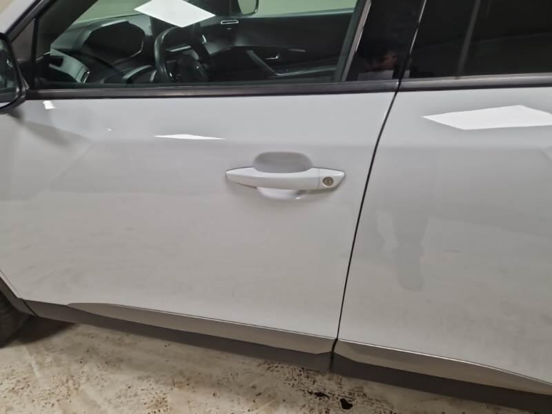 Peugeot P1 CROSSOVER E 100KW ALLURE - foto 45