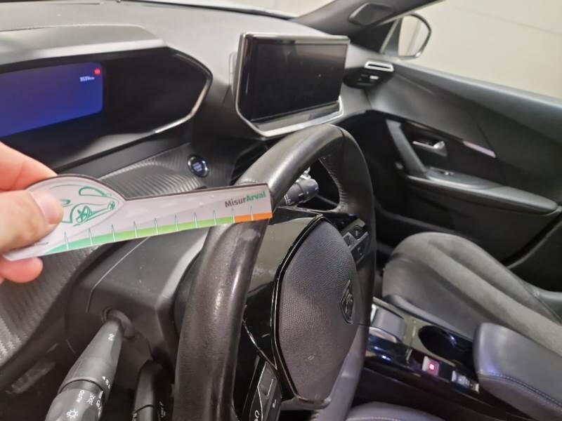 Peugeot P1 CROSSOVER E 100KW ALLURE - foto 48